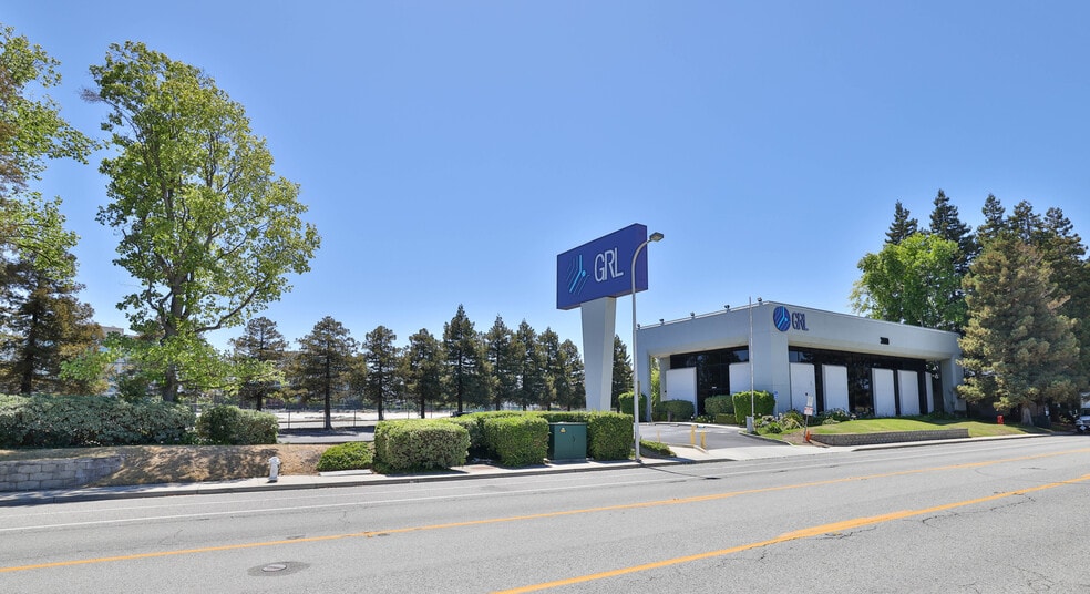 More Photos Of 3000 Lakeside Dr, Santa Clara Office For Lease