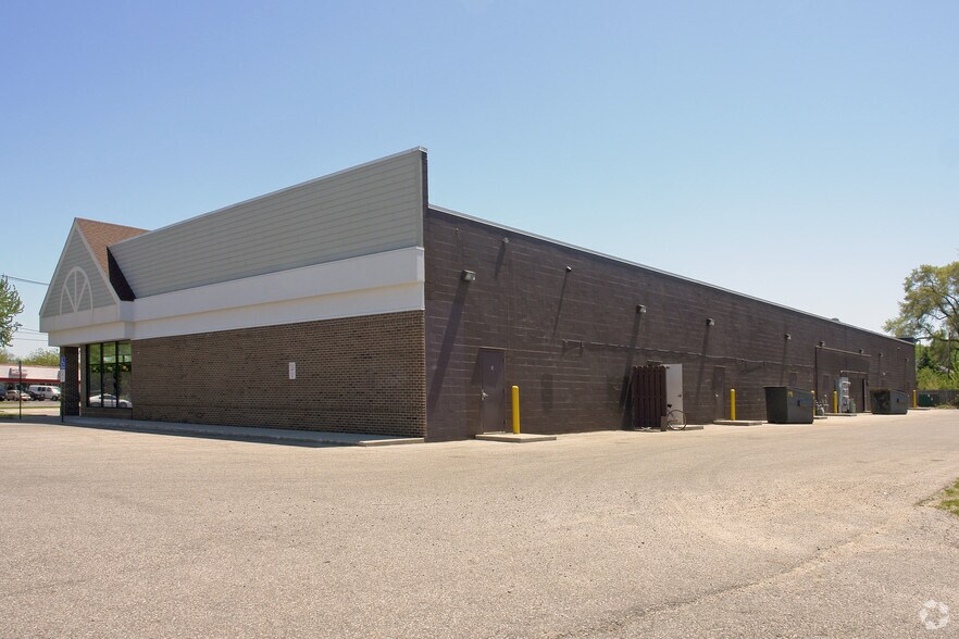 More Photos Of 520 Butternut Dr, Holland General Retail For Lease