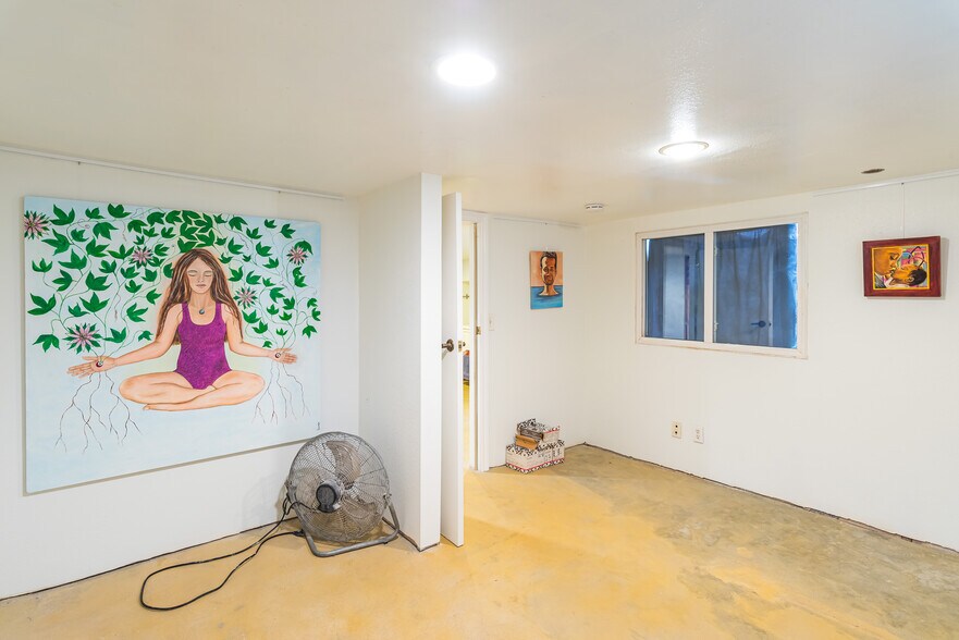 More Photos Of 3916 Oregon St, San Diego Office Residential For Sale