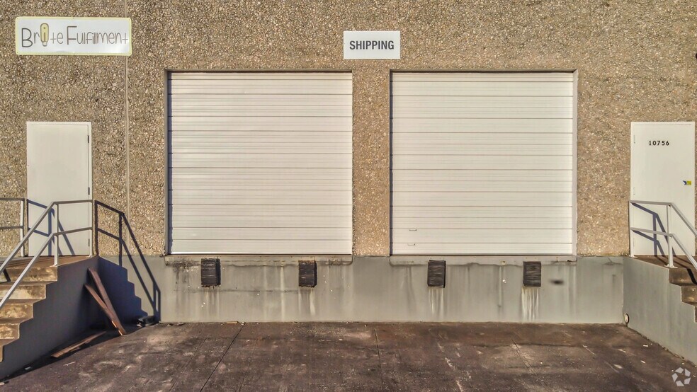 More Photos Of 10730-10768 N Stemmons Fwy, Dallas Distribution For Lease