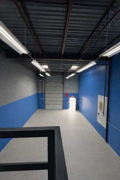 More Photos Of 5716 Industry Ln, Frederick Warehouse For Lease