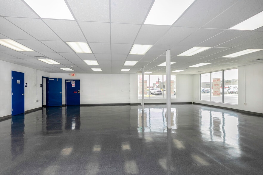 More Photos Of 1105 1st Ave N, Billings Storefront Retail Office For Sale
