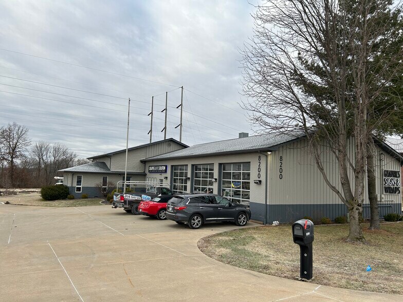 Primary Photo Of 8200 Orf Rd, Lake Saint Louis Police Fire Station For Lease