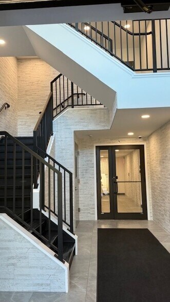 More Photos Of 80 Scarboro Ave, Staten Island Apartments For Sale