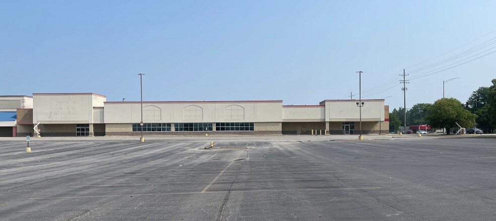 More Photos Of 4200-4400 Lincoln Hwy, Matteson Unknown For Lease