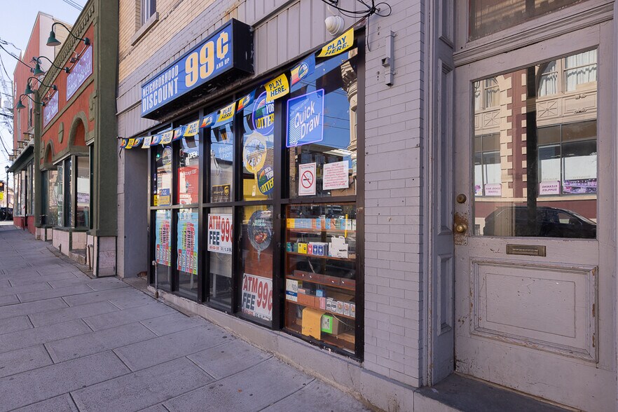 More Photos Of 7 New Main St, Haverstraw Storefront Retail Residential For Lease