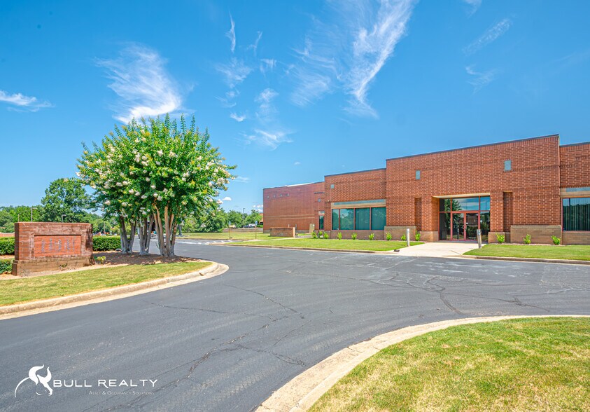 More Photos Of 4680 River Green Pky, Duluth Office For Lease