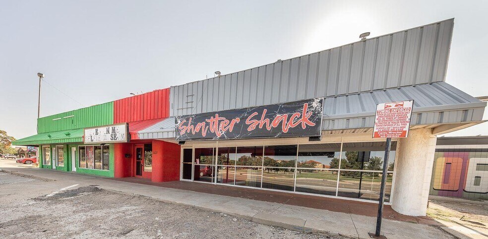 Primary Photo Of 1607-1609 University Ave, Lubbock Freestanding For Lease