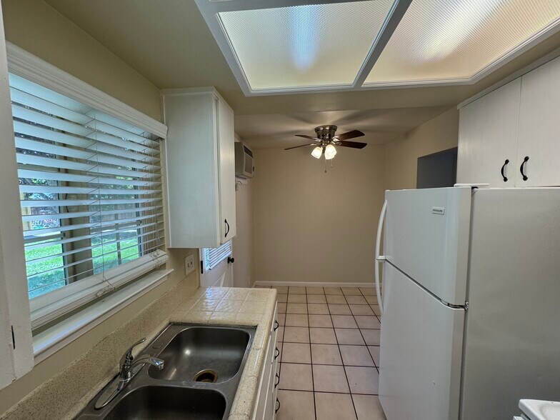 More Photos Of 7191 Eigleberry St, Gilroy Apartments For Sale