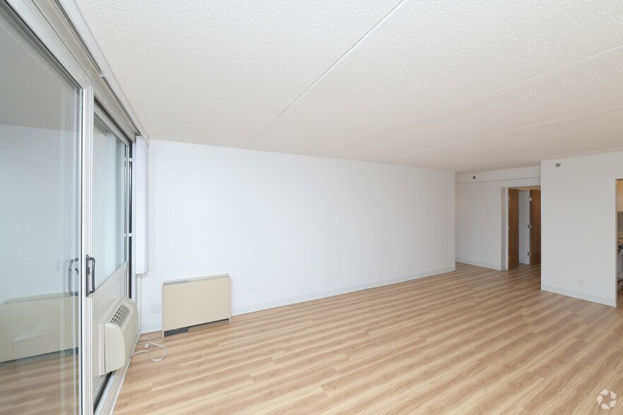 More Photos Of 1371 Beacon St, Brookline Apartments For Lease