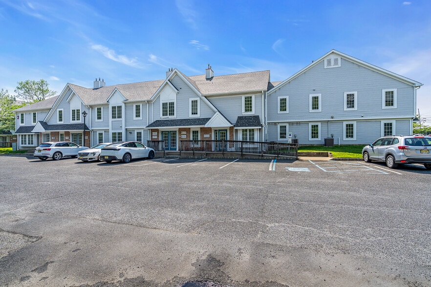 More Photos Of 1 Bethany Rd, Hazlet Office For Lease