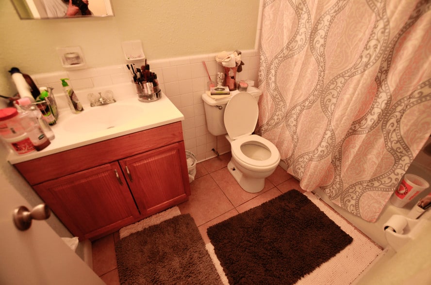 More Photos Of 2130 Avenue S, Riviera Beach Apartments For Sale