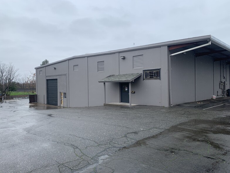 Primary Photo Of 1950 Kitrick Ave, Oroville Warehouse For Lease