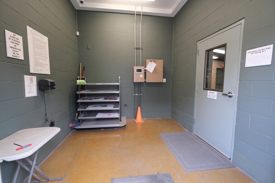 More Photos Of 3100 Woodall Dr, Cedar Park General Retail For Sale