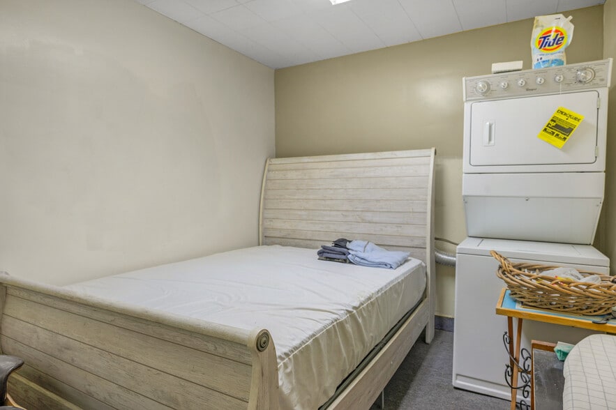 More Photos Of 450 N 3rd St, Coalinga Medical For Sale