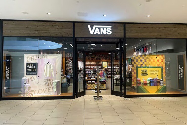 More Photos Of 201 E Magnolia Blvd, Burbank General Retail For Lease