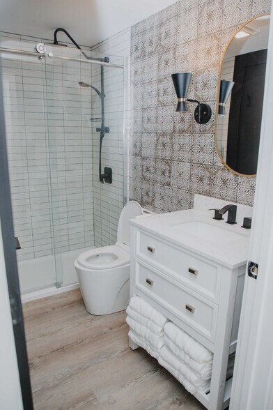More Photos Of 551 Little Rideau Lake Rd, Portland Lodge Meeting Hall For Sale