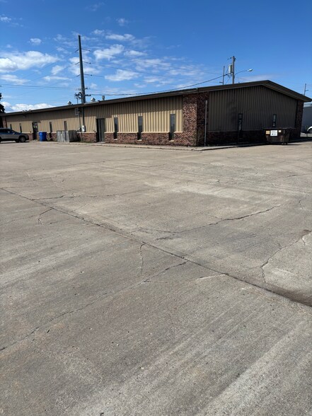 Primary Photo Of 1000 8th St SE, Detroit Lakes Office For Lease