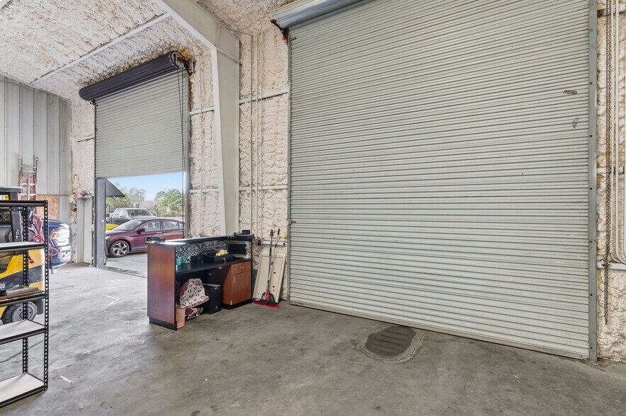 More Photos Of 20820 Fm-2854 Rd, Montgomery Auto Repair For Sale