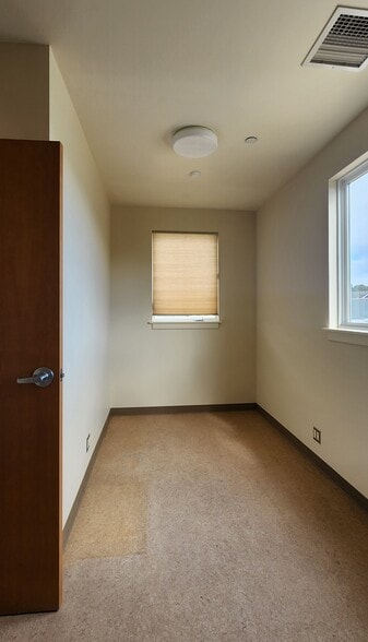 More Photos Of 2145 Keith St, San Francisco Office For Lease