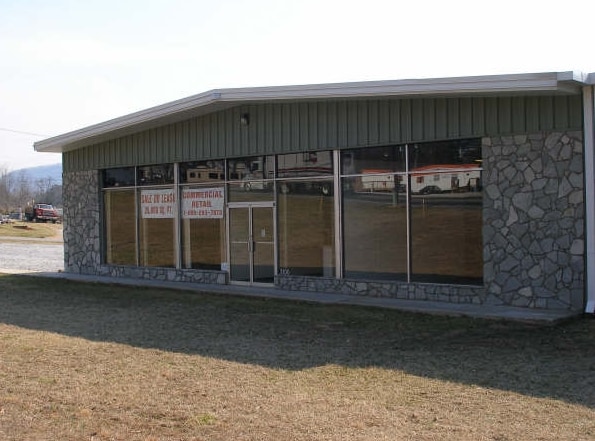 More Photos Of 3100 S Hwy 226, Marion Light Manufacturing For Lease