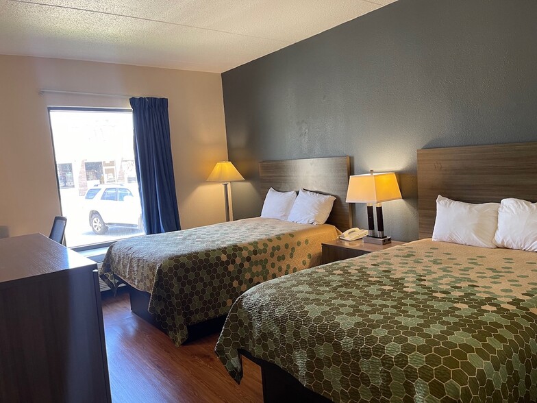 More Photos Of 150 Browns Ferry Rd, Chattanooga Hotel For Sale