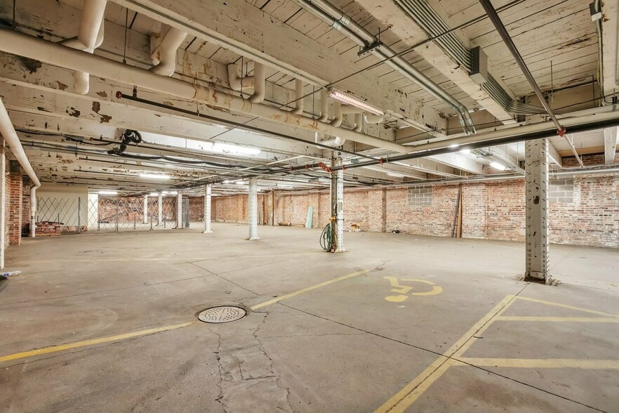 More Photos Of 1147 Broadway, Denver Office For Lease