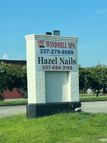 More Photos Of 400 Westgate Rd, Scott Unknown For Lease