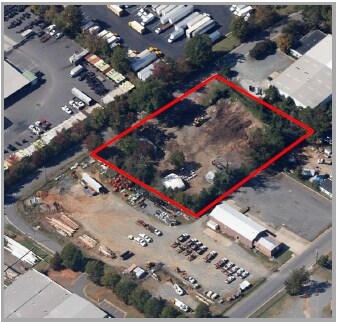 More Photos Of 4024 Pine Grove Cir, Charlotte Warehouse For Lease