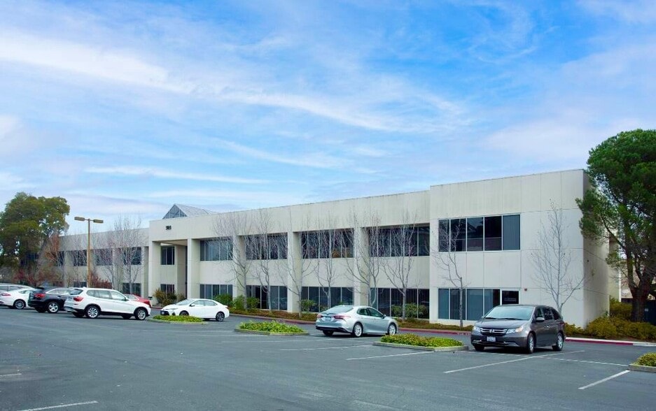 More Photos Of 303 Vintage Park Dr, Foster City Office For Sale