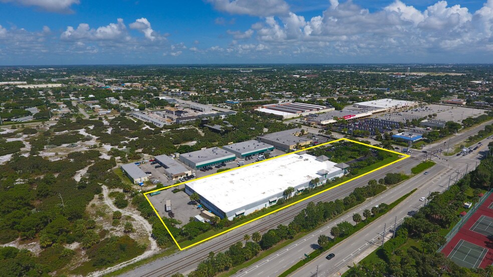 More Photos Of 51 Hypoluxo Rd, Hypoluxo Warehouse For Lease