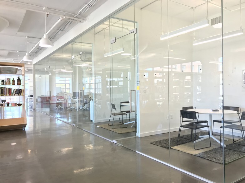 More Photos Of 630 Flushing Ave, Brooklyn Light Manufacturing For Lease