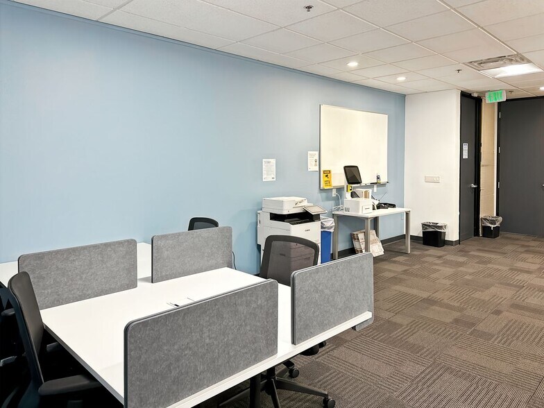 More Photos Of 785 Orchard Dr, Folsom Coworking Space