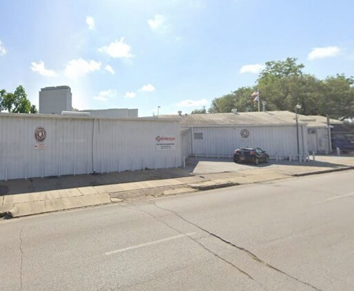 More Photos Of 5200 N Main St, Houston Unknown For Lease
