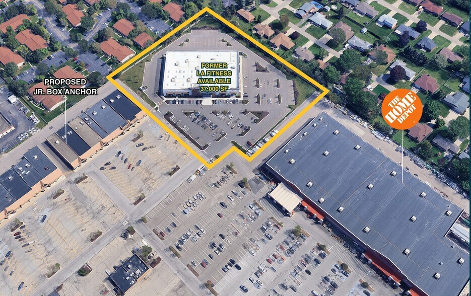 More Photos Of 37270 Van Dyke Ave, Sterling Heights Health Club For Sale