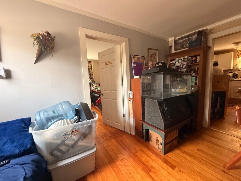 More Photos Of 26 Child St, Warren Apartments For Sale