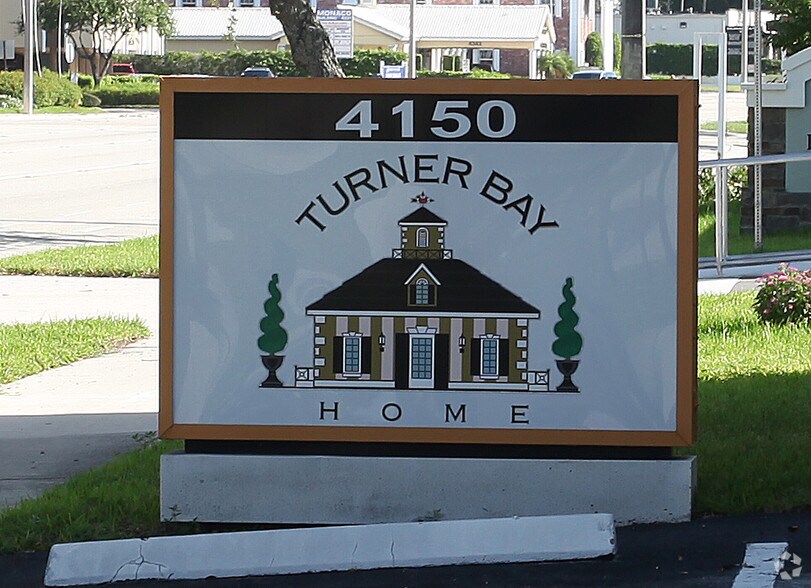 More Photos Of 4150 N Federal Hwy, Fort Lauderdale Freestanding For Lease
