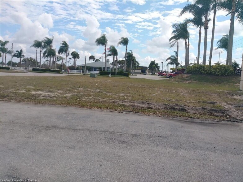 More Photos Of 1503 US Highway 27 S, Lake Placid Land For Sale