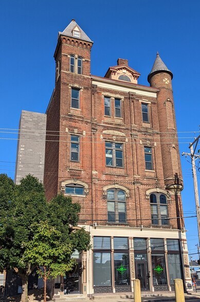 More Photos Of 649 York St, Newport Office Residential For Lease