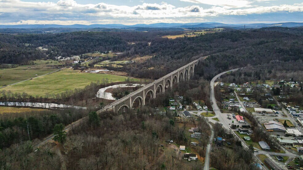More Photos Of 106 Carr St, Nicholson Assisted Living For Sale
