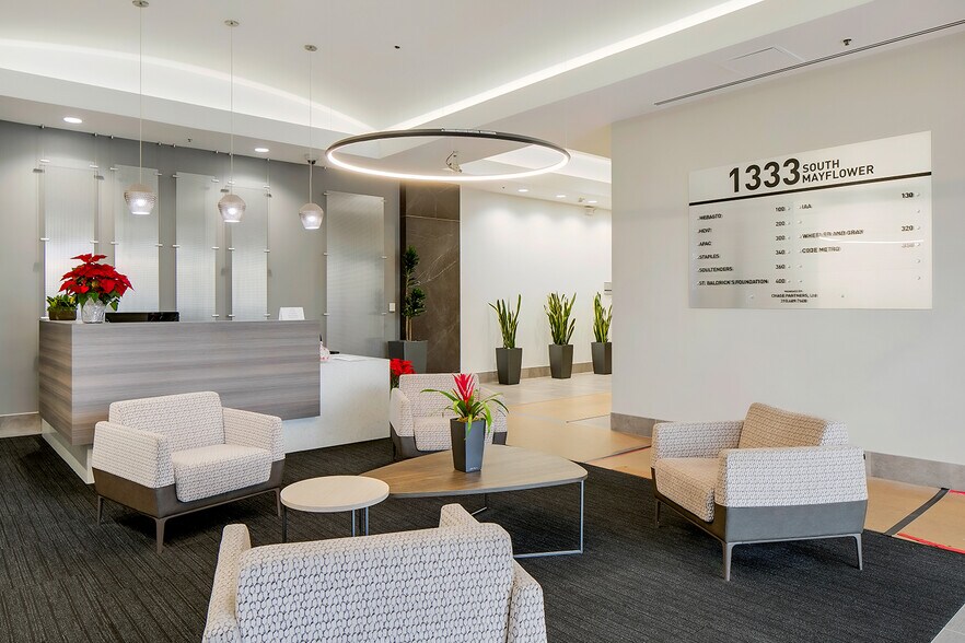 More Photos Of 1333 S Mayflower Ave, Monrovia Office For Sale