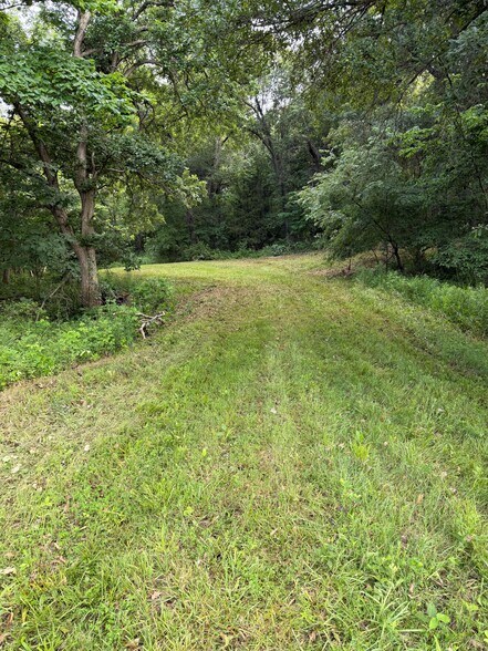 More Photos Of 1357 N 2250th Ave, Mendon Land For Sale