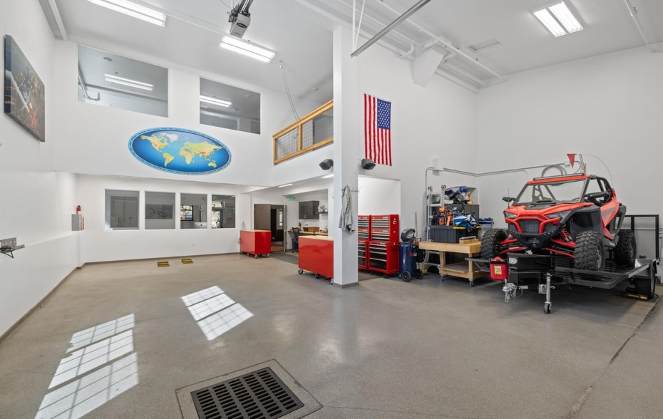 More Photos Of 1200 W Lori Ln, Kamas Flex For Sale