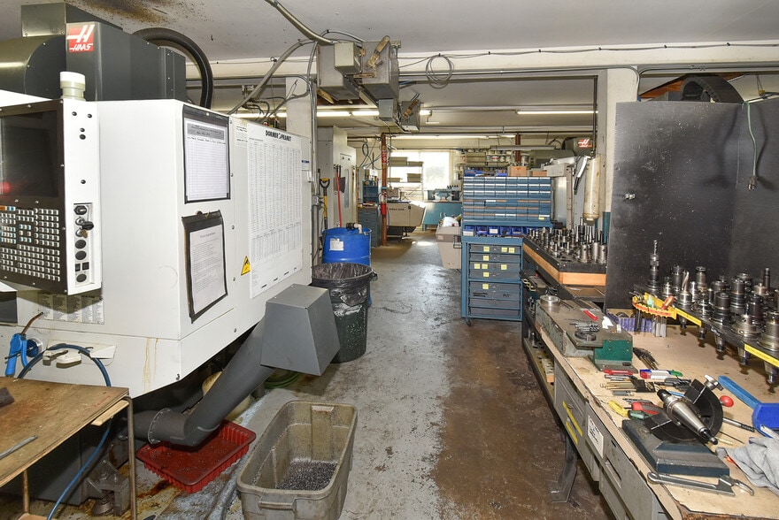 More Photos Of 712 Bread and Milk St, Coventry Manufacturing For Sale