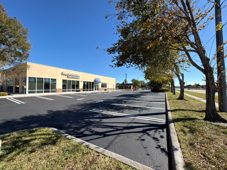 More Photos Of 10244 S US HWY 1, Port Saint Lucie Freestanding For Lease