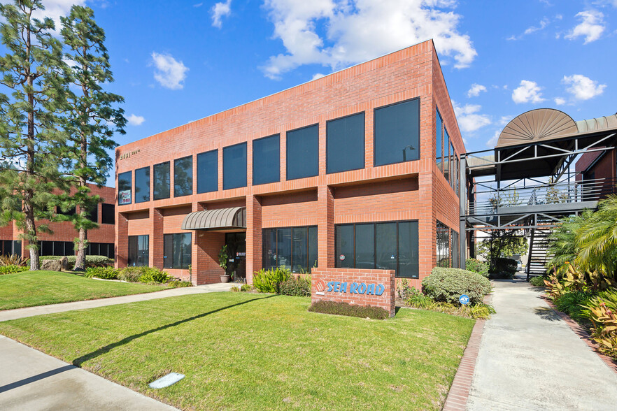 Primary Photo Of 2461 W 208th St, Torrance Medical For Lease