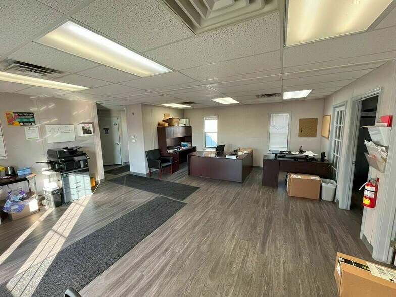 More Photos Of 13521 E Trent Ave, Spokane Light Distribution For Lease
