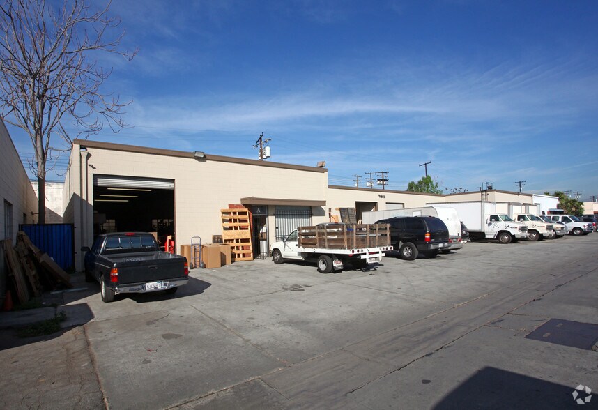 More Photos Of 11803 Slauson Ave, Santa Fe Springs Manufacturing For Lease