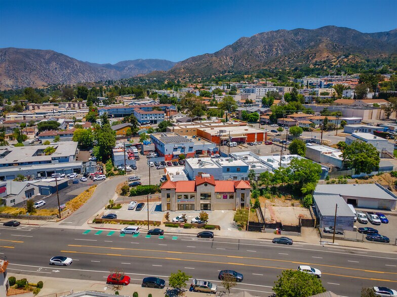 More Photos Of 7335-7341 Foothill Blvd, Tujunga Light Manufacturing For Sale