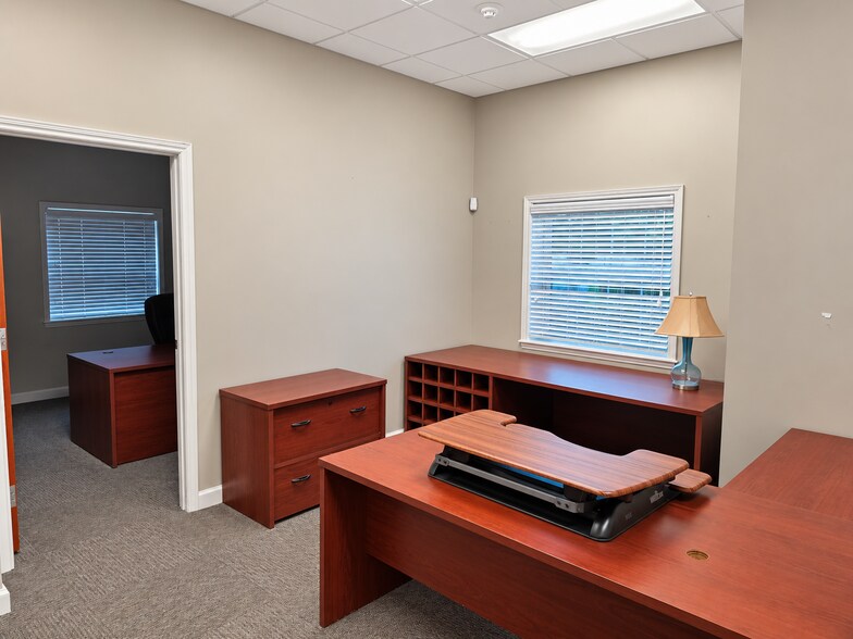 More Photos Of 465 W Warren Ave, Longwood Medical For Sale